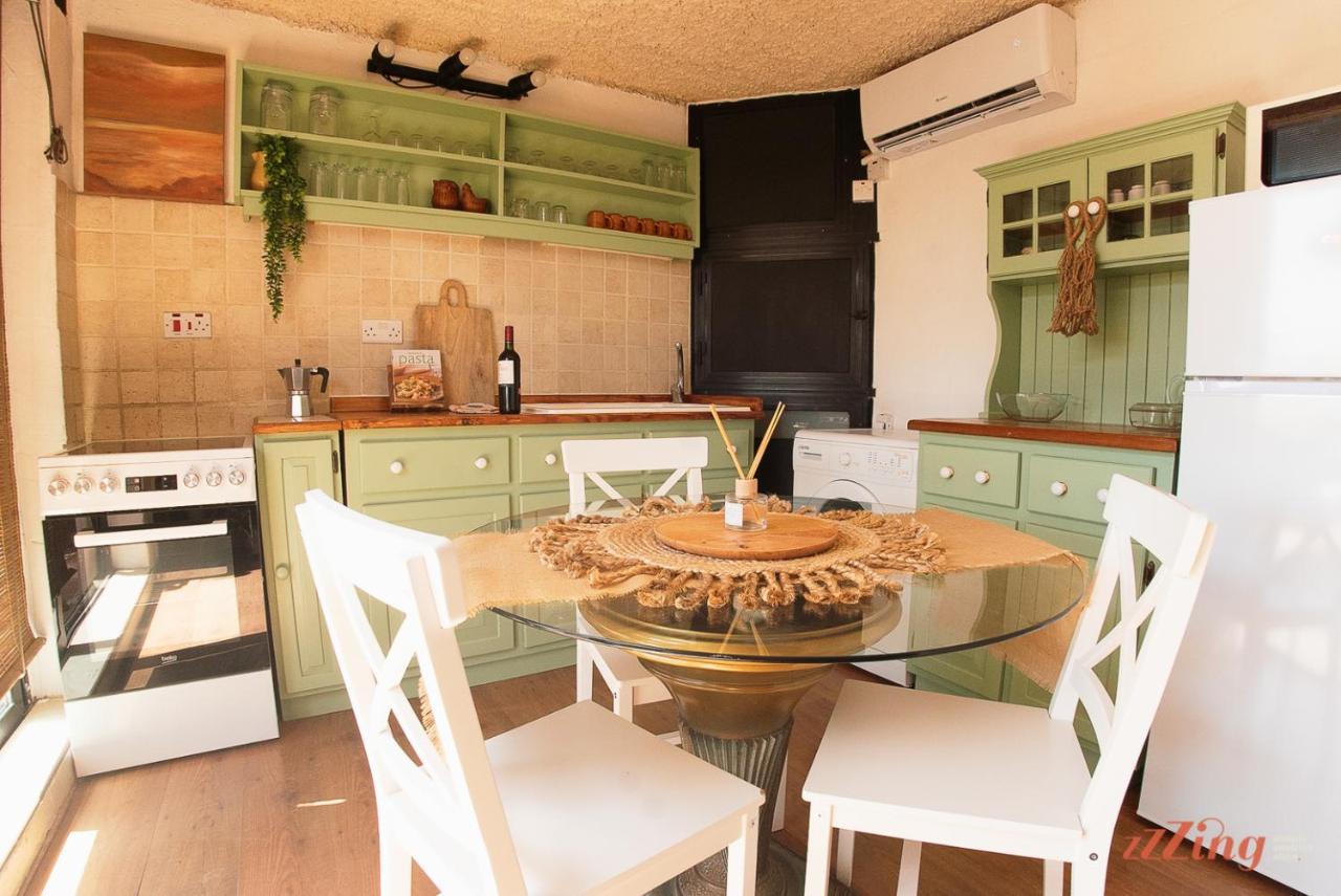 A Holiday Home Duplex In A Gozo Village Square Victoria Eksteriør bilde